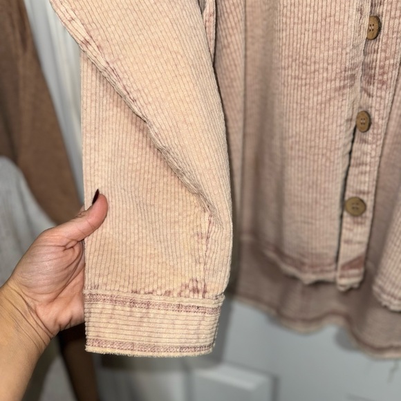 POL Beige Corduroy Button-Up Shacket - Picture 6 of 6